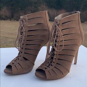 Steve Madden laced up booties